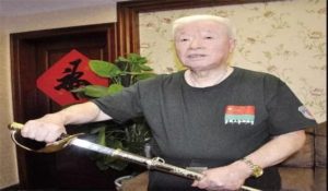 誓以忠诚铸“国刀”——访中国人民解放军 陆海空三军仪仗指挥刀研制者沈从岐