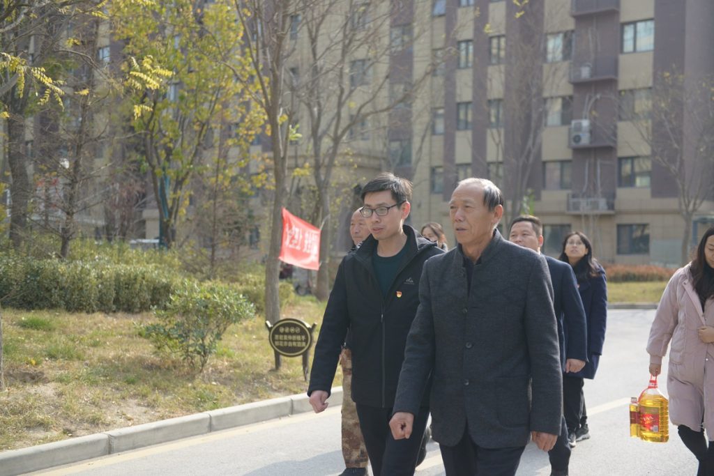 主题教育|温情送关怀  慰问暖人心 ——走访慰问困难党员、群众