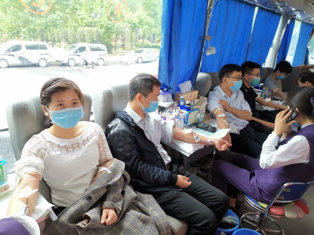 河南天河投资有限公司 组织职工参加无偿献血活动