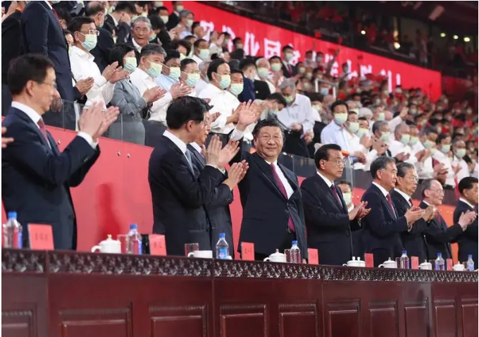 庆祝中国共产党成立100周年文艺演出《伟大征程》在京盛大举行 习近平等出席观看