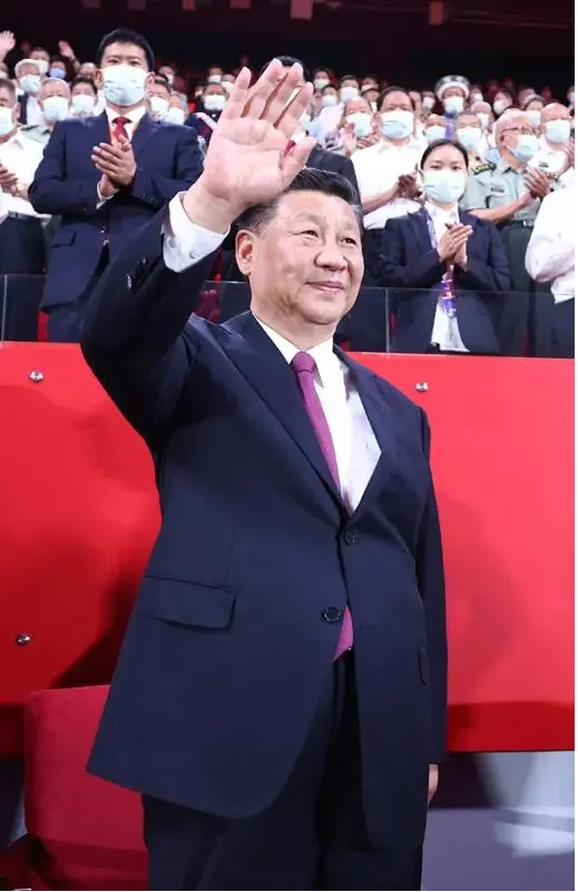 庆祝中国共产党成立100周年文艺演出《伟大征程》在京盛大举行 习近平等出席观看
