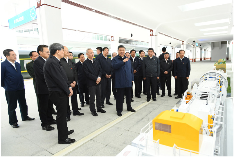习近平在西藏考察时强调：全面贯彻新时代党的治藏方略 谱写雪域高原长治久安和高质量发展新篇章