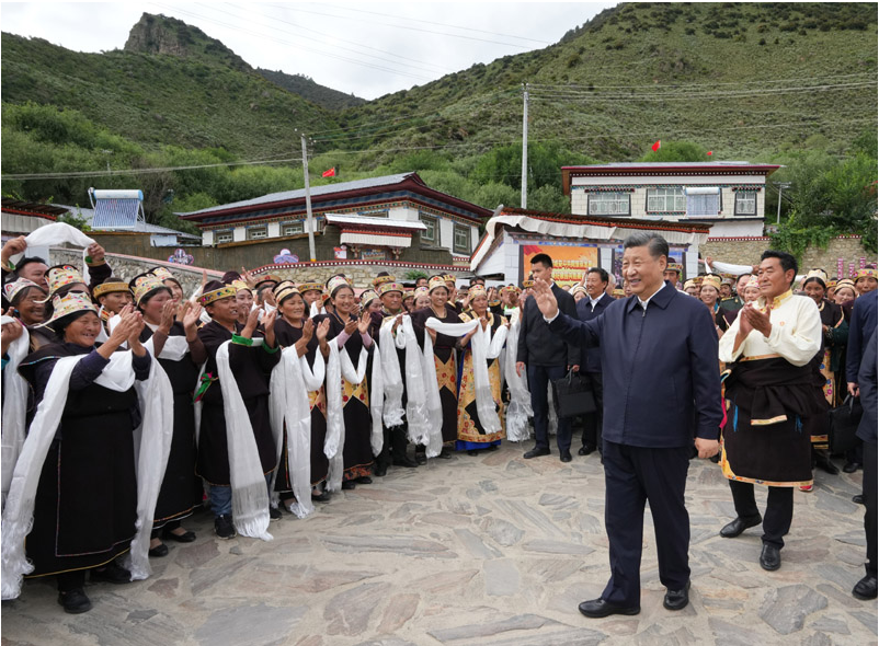 习近平在西藏考察时强调：全面贯彻新时代党的治藏方略 谱写雪域高原长治久安和高质量发展新篇章