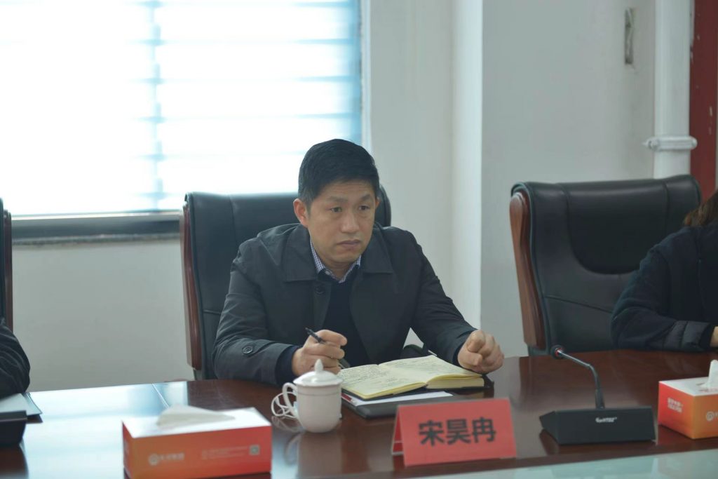 区委组织部到天河控股调研国企党建工作