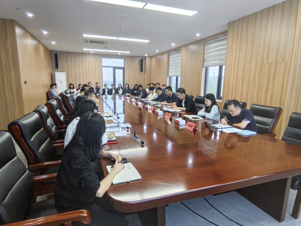 党员转正纳新力 节前肃纪树清风——召开党员大会暨节前廉洁教育会